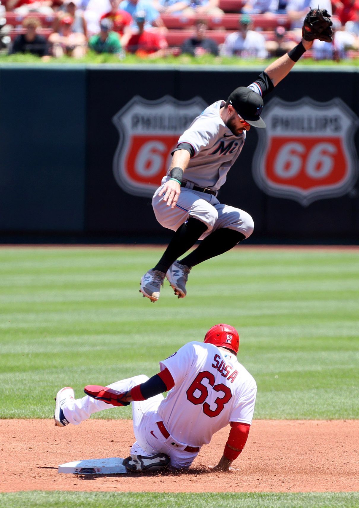 Cardinals 1, Marlins 0